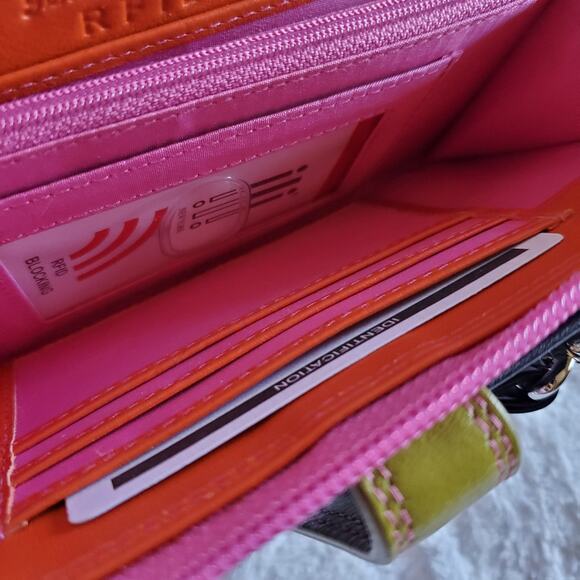 ili New York Smart Phone Crossbody Wallet Read Description - Picture 8 of 9